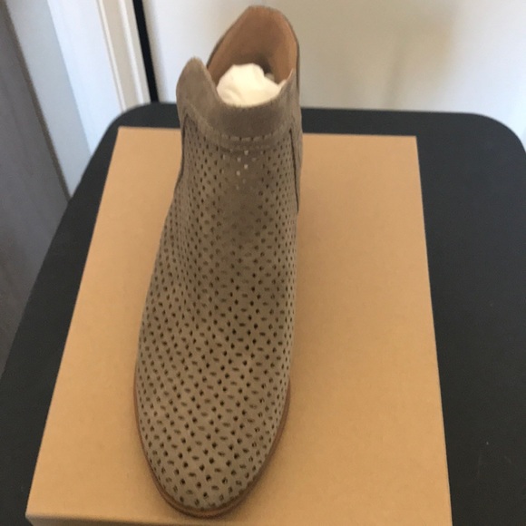 Lucky Brand Shoes - Lucky Brand Split Suede Boot Lucky Brand Shoes - Lucky Brand Split Suede Boot